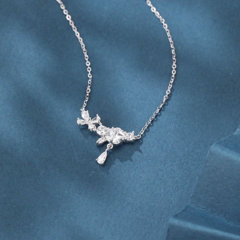 925 Sterling Silver Elegant Floral Zircon Necklace With Delicate Chain And Teardrop Pendant