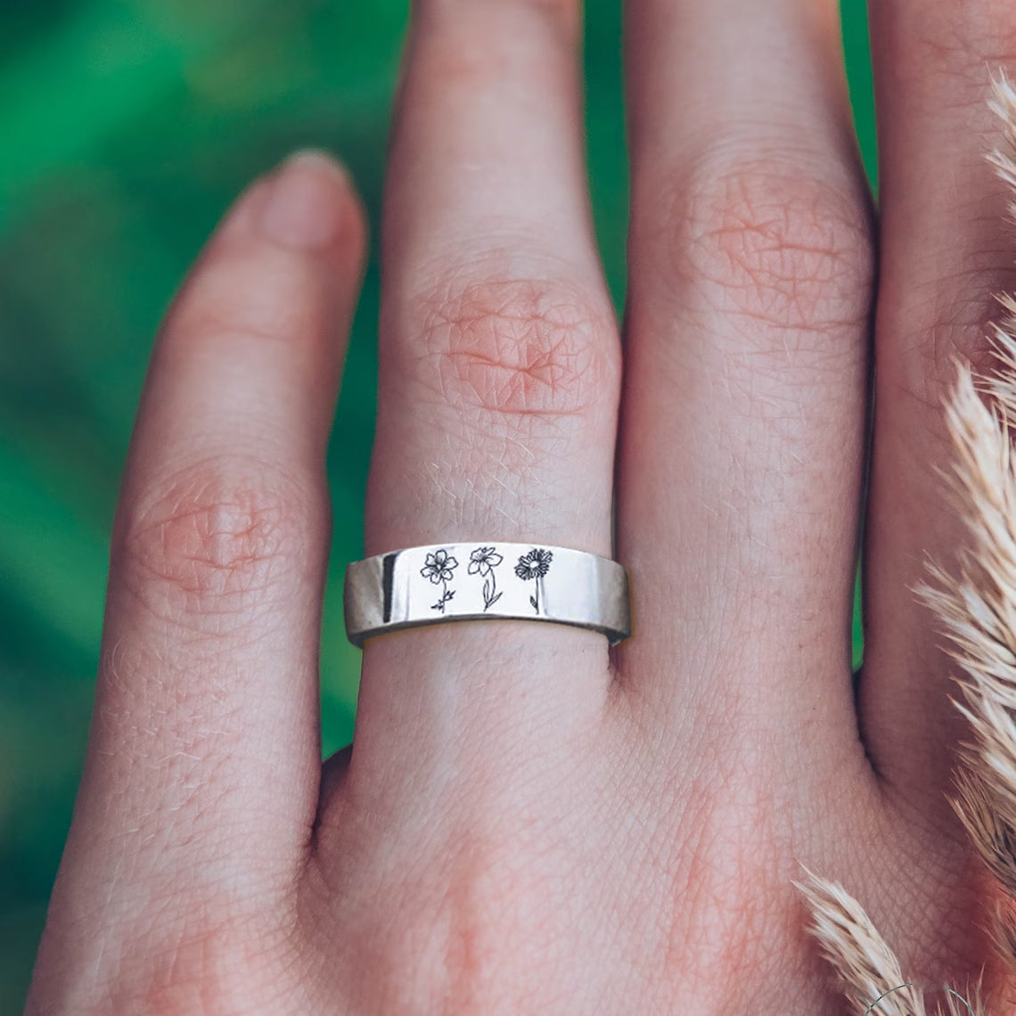 Sterling Silver Personalized Engraved Birth Month Flower Nature Ring