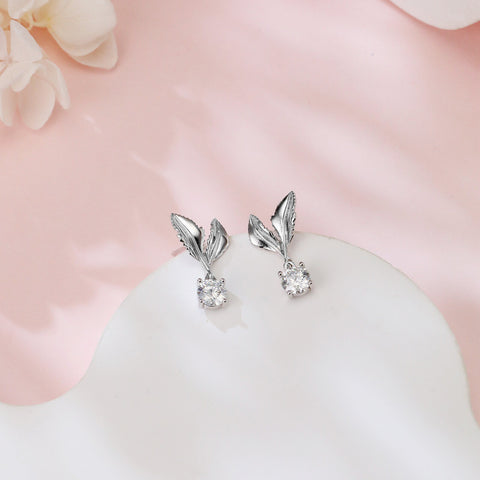 925 Sterling Silver Elegant Leaf-inspired Moissanite Drop Earrings