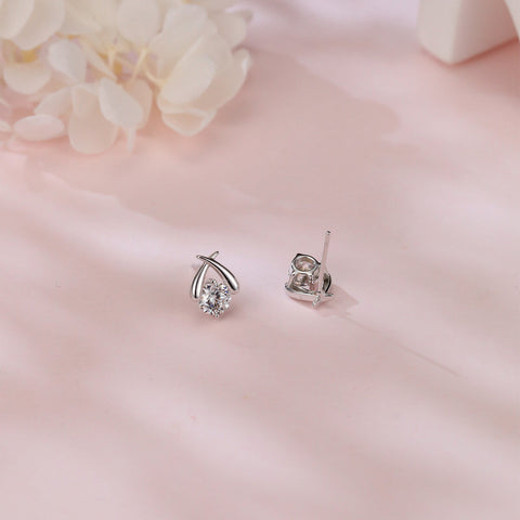 925 Sterling Silver Elegant Crossed Prong Moissanite Stud Earrings In Plated with White Gold/silver Setting