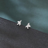 925 Sterling Silver Elegant Silver Starfish Earrings With Zircon Accents
