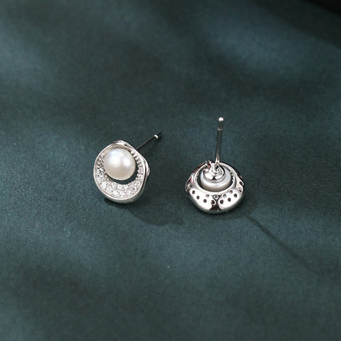 925 Sterling Silver Elegant Pearl & Zircon Halo Stud Earrings