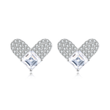 925 Sterling Silver Sparkling Heart-shaped Moissanite Stud Earrings