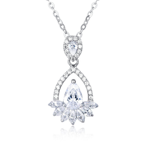 925 Sterling Silver Elegant Pear-shaped Zircon Pendant Necklace In Plated with White Gold