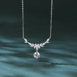925 Sterling Silver Elegant Zircon Flower Necklace With Sparkling Silver Chain And Pendant