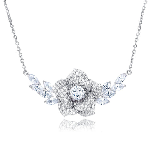 925 Sterling Silver Elegant Moissanite Floral Necklace: Sparkling Luxury Jewelry Piece