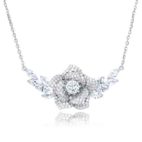 925 Sterling Silver Elegant Moissanite Floral Necklace: Sparkling Luxury Jewelry Piece