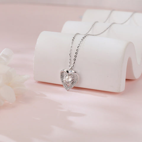925 Sterling Silver Elegant Heart-shaped Moissanite Pendant Necklace With Silver Chain: Timeless Beauty For Any Occasion