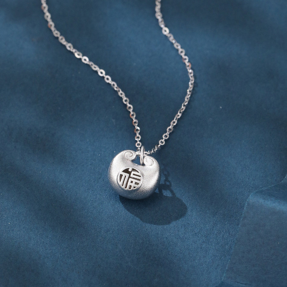 925 Sterling Silver Sterling Silver Round Pendant Necklace With Engraved Chinese Character