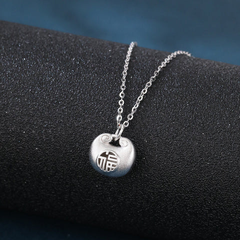 925 Sterling Silver Sterling Silver Round Pendant Necklace With Engraved Chinese Character