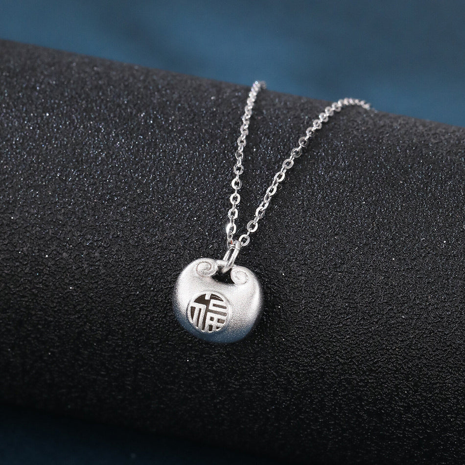 925 Sterling Silver Sterling Silver Round Pendant Necklace With Engraved Chinese Character