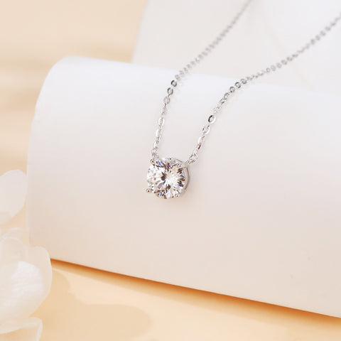 925 Sterling Silver Elegant Solitaire Moissanite Necklace With Silver Chain: Timeless Beauty For Any Occasion