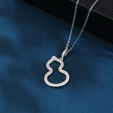 925 Sterling Silver Elegant Silver Zircon Heart-shaped Pendant Necklace With Wavy Design