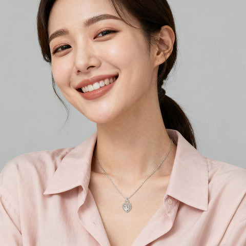 925 Sterling Silver Elegant Heart-shaped Moissanite Pendant Necklace With Sparkling Accents