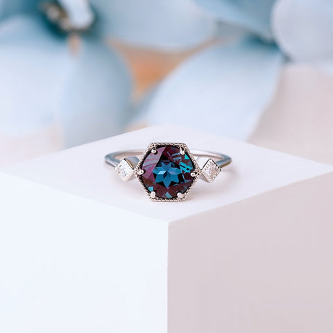 Alexandrite Vintage Promise Ring 925 Sterling Silver Bridal Ring Anniversary Ring for Her Marriage Ring for Women