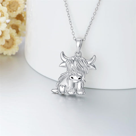 Mothers Day Gifts for Mom Highland Cow Necklace 10K/14K/18K Solid Gold Highland Cow Pendent Cow Jewelry Gifts for Women