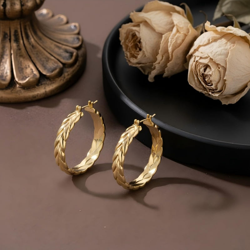 14K Gold Plated  Lightweight Hoop Earring for Women