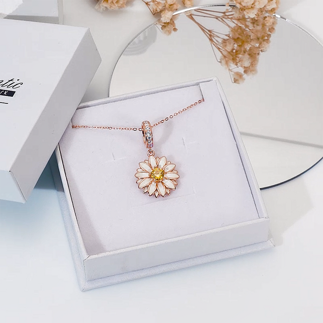 Daisy Necklace Rose Gold Plated S925 Silver